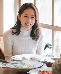 �����䱻����������Ů�ų�Ա