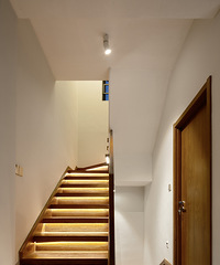 122ƽ�ļ۸���338ƽ�ĵ�Ծ�󷿣��ƹ����̫�ӷ�