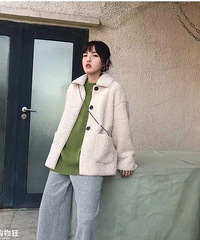 12��ʱ�������ʵ����괩����Ŵ��Ͷ��ˣ�