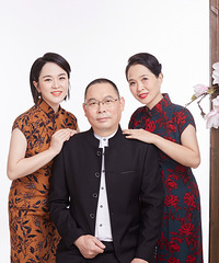 拍全家福归来,妈妈美得像从画里走出来的