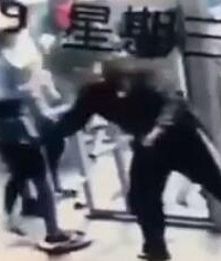 有人在沙坪坝健身被两个男的骚扰