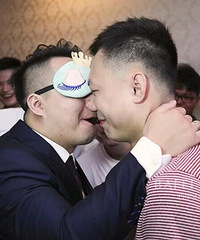 ���������ʽ�����̧��ɫ��������Ҷ�˵��