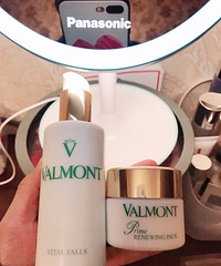 2019J'ADIOR̰ɫϽɫLOGO