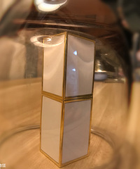 Ϊ˸Լһˣһ֧ɫں죬ͿͿ