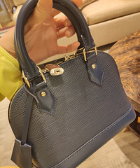 �ϰ����ֱ���ĺܱ��ˣ�������Ҫ����