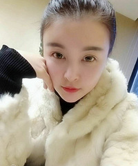 28岁从事金融行业的美女征婚,房车都有、性格随和