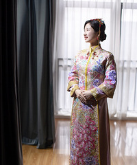 һ�۾����еĻ�ɴ�����壬�����������̷�