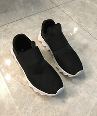 ����һ���ܱ��˵�Ь�꣬�˶�Ь��59Ԫ���Ͻź�����