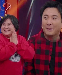 ����Ժڣ����۾���ȴ�������Ů��