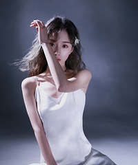 ����������Ƭ��д�棬ÿ�Ŷ���ϲ��