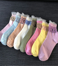 �������ۺ����ʴ��࿪�ţ���һ����һ˫�ϲ��ⶥ