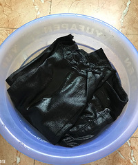 ���΢����ɫţ�п㴩�ϲ����ȴ֣�����ˮ������ȫû��ɫ