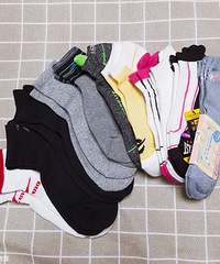 �����������ƽ��һ˫����5��Ǯ�������ܺ�