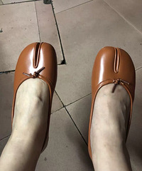���Ͽ����ⷴ������Ƶ�Ь�ӣ�����������˻�����