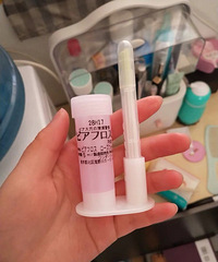 你们有没有觉得带了耳环后耳朵臭臭的,这个好物能帮忙清理耳垢