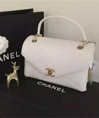 ����һЩ������ǰ�Ķ������ڣ�����������Ӱβ��˺ö���ư�