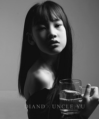 ��֪����Ů���Ѿ����һöС��Ů�ˣ�������Ƭ�ı�����̫����