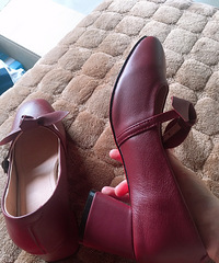 ���������͸��ߵ�СƤЬ�ÿ��۸��ֺã�������������ȥ��