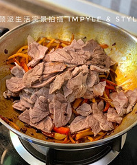 【颜小厨爱下厨】“拯救没胃口”的下饭神器* 老干妈炒牛肉*