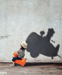 ����һ������ϵ��Ƭ��ÿ����������һ�����ص�С��ʹ