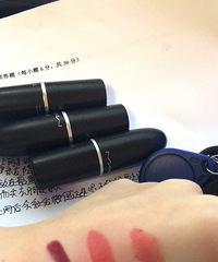 个人十分偏好买口红,分享一些大红、姨妈色系口红