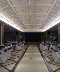 ����һ����֪��ͬ������ʽ���񣬺�ɫ����ɫҲ����ô�����Ĵ���