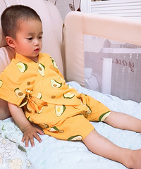给娃儿买的日系和服睡衣嘿乖,可以穿出门
