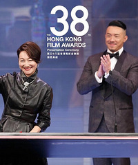 惠英红3岁乞讨,13岁当舞女