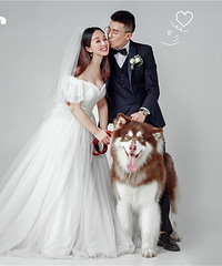 一家三口拍婚纱照,大家说我老公像明星