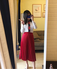�¸�����Jody��������5�·���һ���ʱ�䶼�ڴ�ȹ��