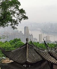 老君洞值得去,不要门票空气好,登上山顶还能俯瞰重庆