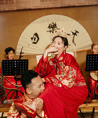 拍了一组火锅婚纱照,重庆味儿十足
