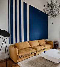 ϱԺ161ƽгǽϣһкеĶԾ