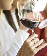 ��ס��Щ��������Ѿƣ�����Ӧ��90%���ϵĺȾƳ���