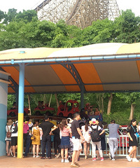 让节日过出仪式感,欢乐谷里逛一逛