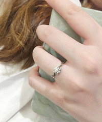 ����������Ϲ�������30�ֱ����50�֣��۹�õ�û��˵