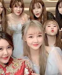 wanghong��ô׬Ǯ������Ƚֱ������׬450000Ԫ�����ﳤ��һ��