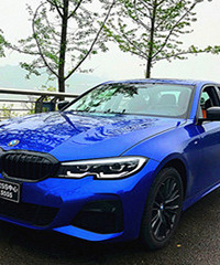 体验重庆第一台可试驾的全新宝马3系