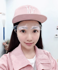 纹眉和美瞳线后,出门涂个口红就ok