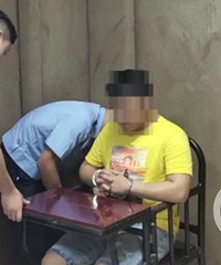小伙网恋3年花20万,对方是壮汉