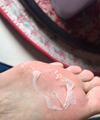 又到一年脱皮季~最近迷上了撕脚皮