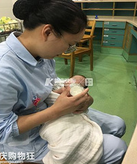 �����ڼҷ��䣬��û�����ϣ�����9��û�����˿ںͱ������