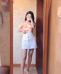 �����������ŷ磡�ٰ�ɫ���䣬�Ե��Լ��ر��л���