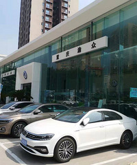 胖哥探店:这家4s店有点小文艺