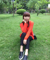 81年162CM的离异小姐姐征婚,从事销售行业