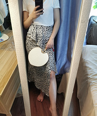 跟团入的这几件衣服都好乖哟,品牌原单质量很好,价格也美丽