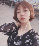 27岁164CM妹子征婚,从事物业行政