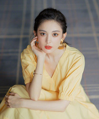 �����������ײ���ˣ�ͬһ����ȹ��