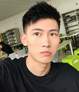 25岁182CM小哥征婚,从事软件行业