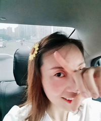 �����������ʵ�һ�״������죬�������е�Ů��ζ